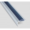 Nariz de escalon aluminio con inserto de PVC 31 x 46mm Atrim